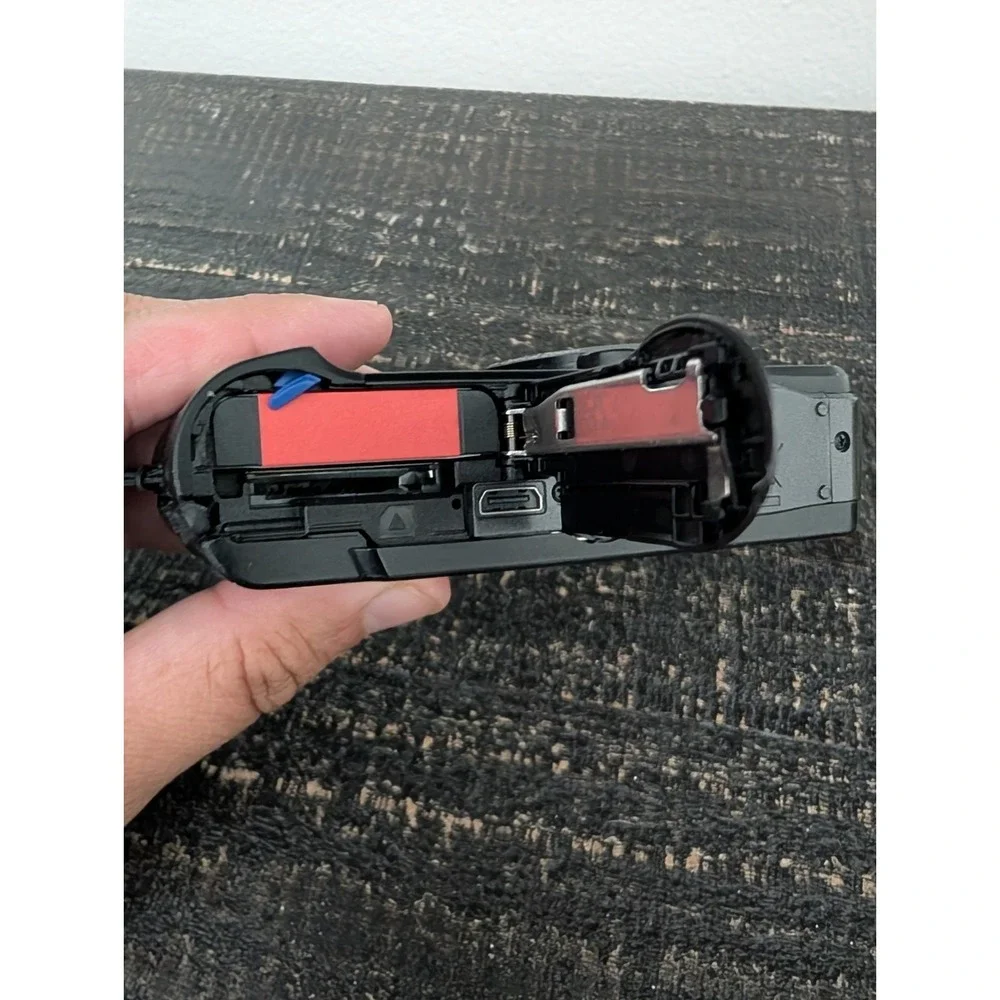 Sony Cyber-Shot DSC-H70 16.1MP 10x Digital‎ Camera - Flash ERROR + Damage